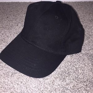 Black cotton hat